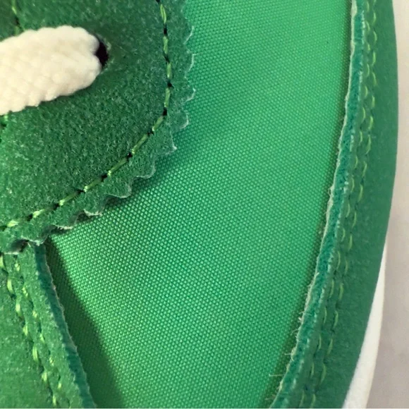 MADDEN GIRL Fabric/Faux Suede Sneakers NWOT - Picture 5 of 9